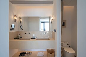 Miyue  Roman Holiday Bubble Pool hotel