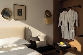 Miyue  Roman Holiday Bubble Pool hotel