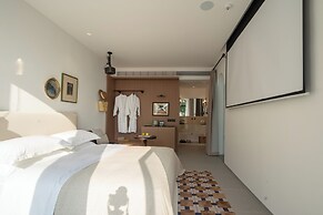 Miyue  Roman Holiday Bubble Pool hotel