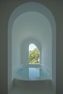 Miyue  Roman Holiday Bubble Pool hotel