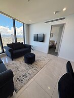 Sky High Luxury - 59th Floor at Ocean