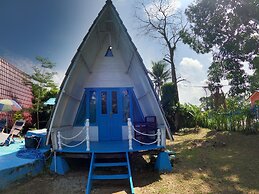 tanjung tinggi cottages