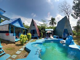 tanjung tinggi cottages