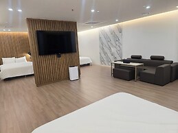 Browndot Hotel Mokpo Gotbawi