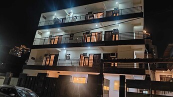 Hotel the classic inn noida sec 70