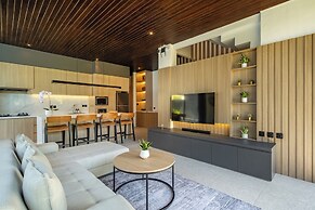 Private Villa Ayra 9D 10min MelastiBeach