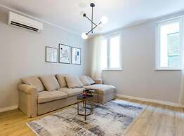 Cultural Haven Central Two Bedroom Apartment in Zadar With City Views