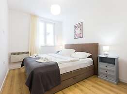 Cultural Haven Central Two Bedroom Apartment in Zadar With City Views