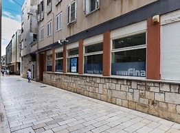 Cultural Haven Central Two Bedroom Apartment in Zadar With City Views