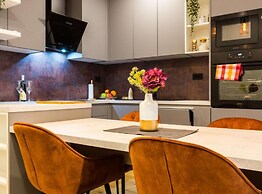 Cultural Haven Central Two Bedroom Apartment in Zadar With City Views