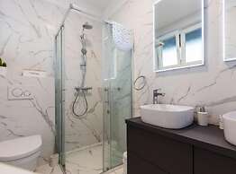 Cultural Haven Central Two Bedroom Apartment in Zadar With City Views