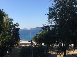 Romantic Studio in Zadar With City and Garden Views