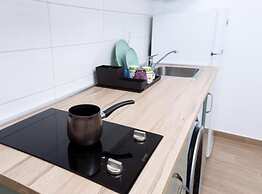 Romantic Studio in Zadar With City and Garden Views