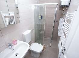 Romantic Studio in Zadar With City and Garden Views