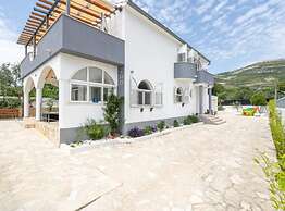 Villa Bliss Kastela