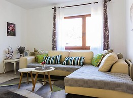 Charming Zadar Apartment Near Old Town With Convenient Access to Beach