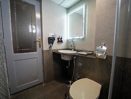 Hotel Alba Premier Vadodara