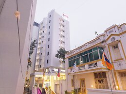 Hotel Alba Premier Vadodara