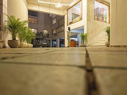 Hotel Alba Premier Vadodara