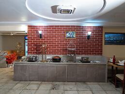 Hotel Alba Premier Vadodara