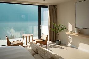Dali Qiyu Half Hill  Seaview Villa Erhai