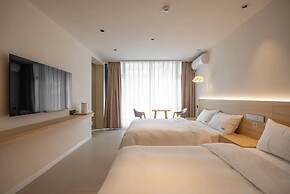 Dali Qiyu Half Hill  Seaview Villa Erhai