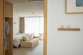 Dali Qiyu Half Hill  Seaview Villa Erhai