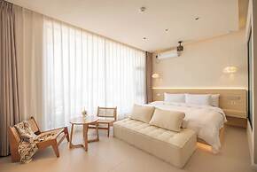 Dali Qiyu Half Hill  Seaview Villa Erhai