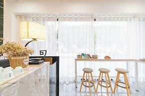 Meeteem Boutique Hotel Jingxi