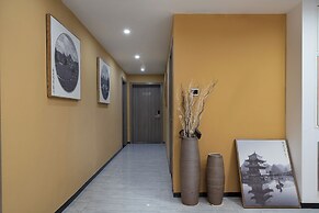 Meeteem Boutique Hotel Jingxi