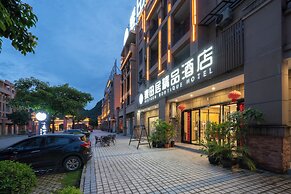 Meeteem Boutique Hotel Jingxi