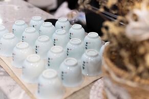 Meeteem Boutique Hotel Jingxi