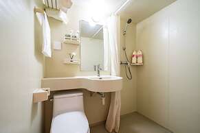 Shanghai Hills & Wanye Prime Stay