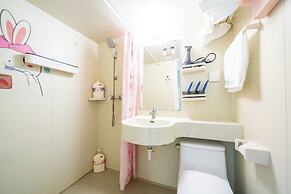 Shanghai Hills & Wanye Prime Stay