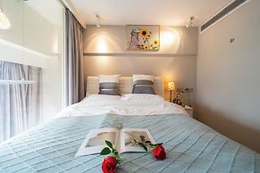 Shanghai Hills & Wanye Prime Stay