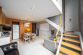 Shanghai Hills & Wanye Prime Stay