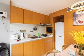 Shanghai Hills & Wanye Prime Stay