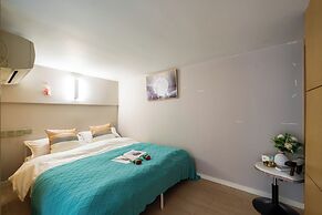 Shanghai Hills & Wanye Prime Stay