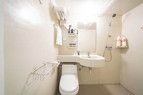 Shanghai Hills & Wanye Prime Stay