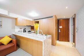 Shanghai Hills & Wanye Prime Stay