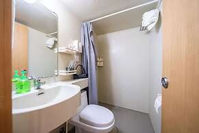 Shanghai Hills & Wanye Prime Stay