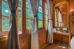 Pax Hotel Rock Villa