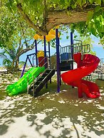 Avyanna Gulhi Beach
