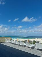 Avyanna Gulhi Beach