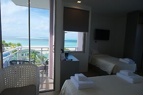 Avyanna Gulhi Beach
