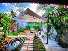 LoiLoi's home