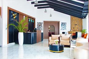 AVIAN COURT HOTEL