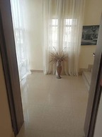 Angels Court Hotel and Suite