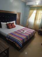 Angels Court Hotel and Suite