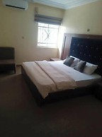 Angels Court Hotel and Suite